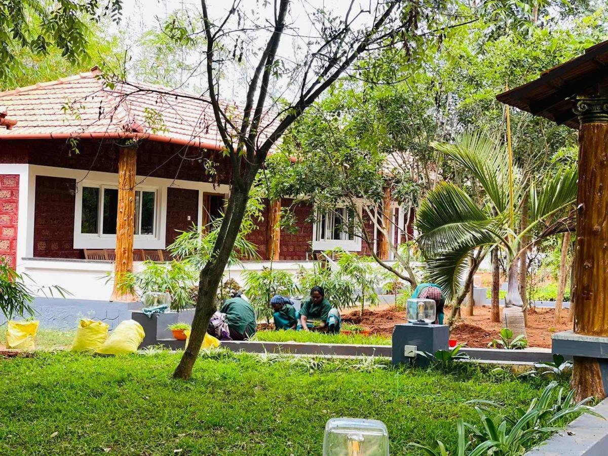 Aara Jungle Resort Coimbatore Exteriör bild