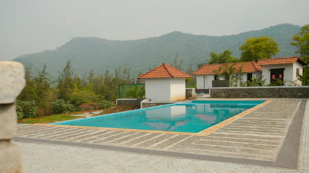 Aara Jungle Resort Coimbatore Exteriör bild