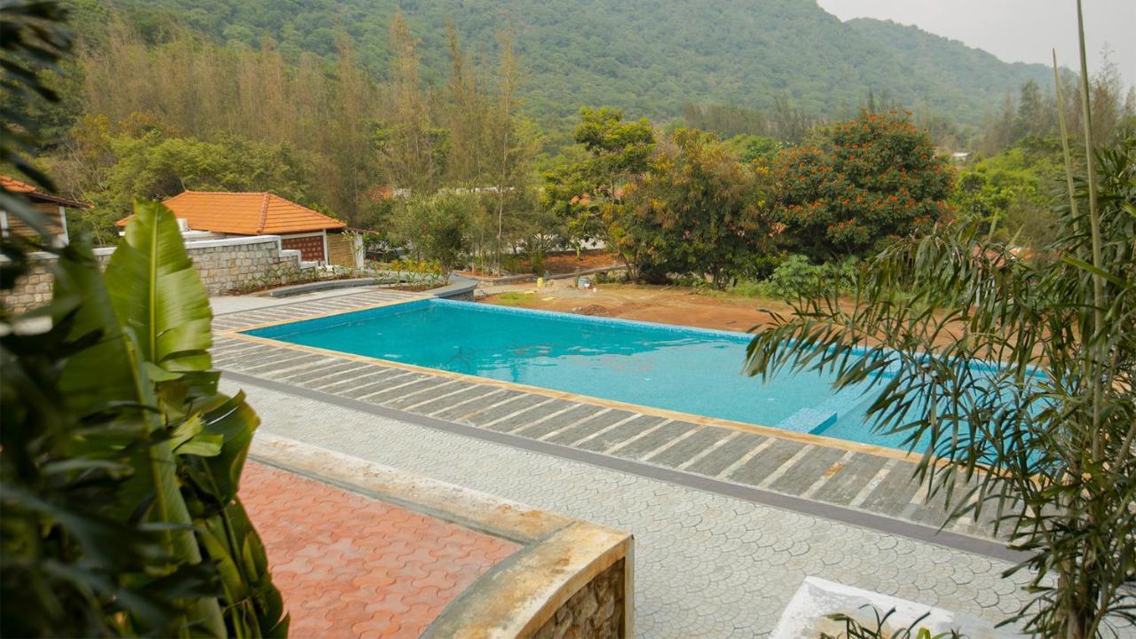 Aara Jungle Resort Coimbatore Exteriör bild