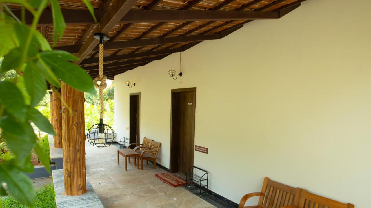 Aara Jungle Resort Coimbatore Exteriör bild