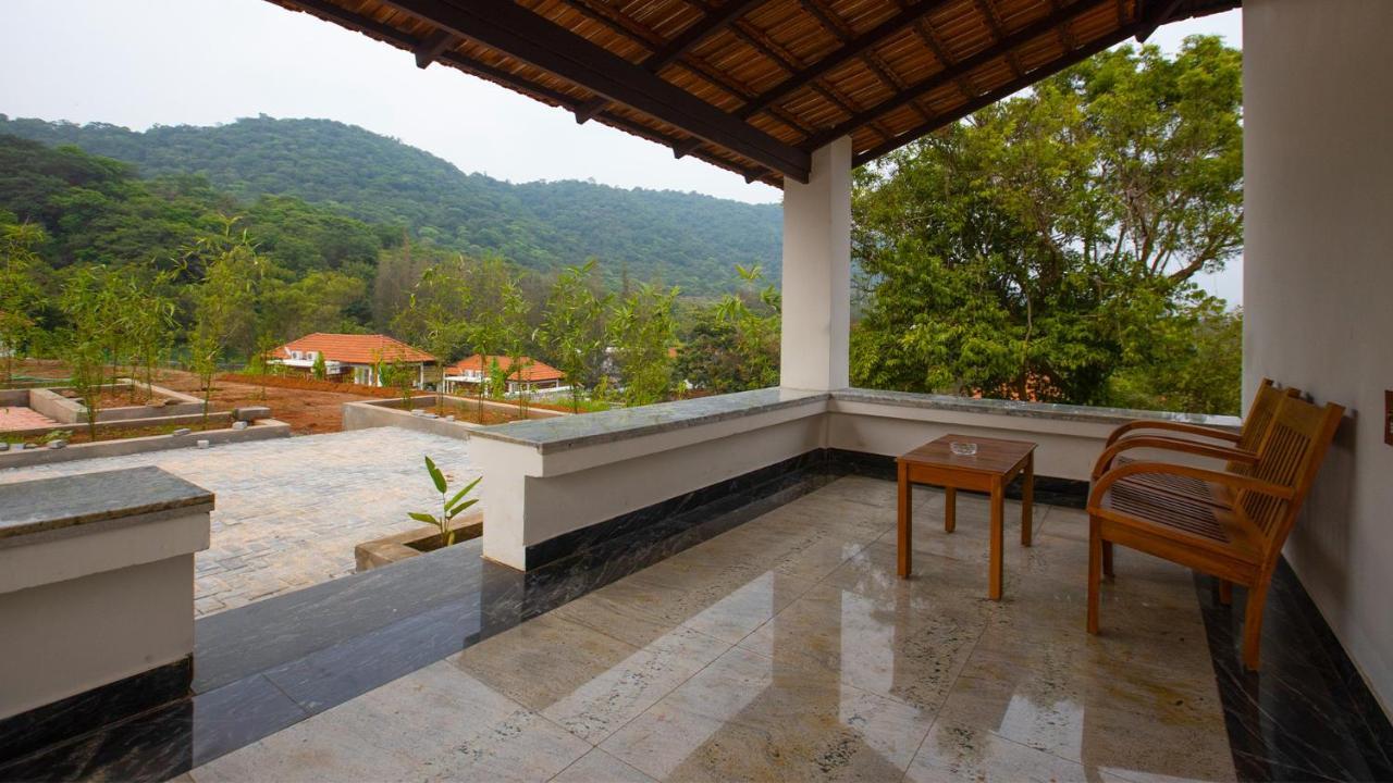 Aara Jungle Resort Coimbatore Exteriör bild