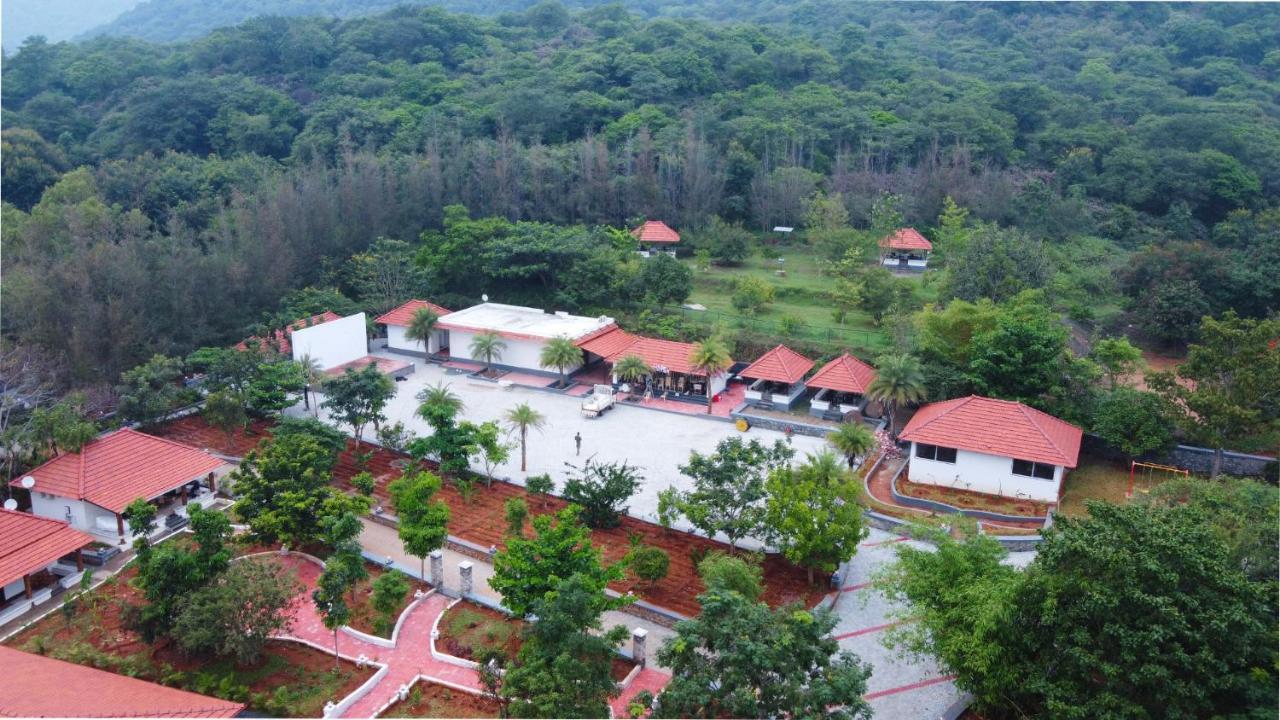 Aara Jungle Resort Coimbatore Exteriör bild